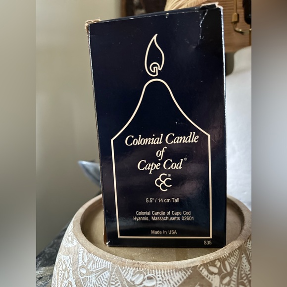 Colonial Candle of Cape Cod new in boxunscented parchement color 5.5”made in USA - Picture 2 of 2